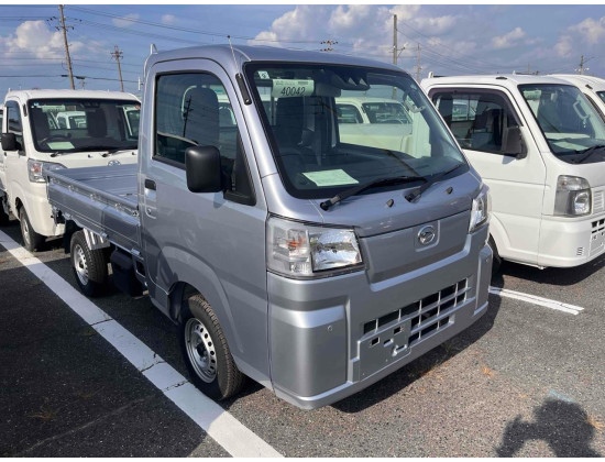 Daihatsu HIJET 2024