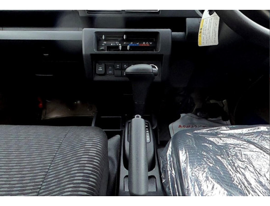 Daihatsu HIJET 2025